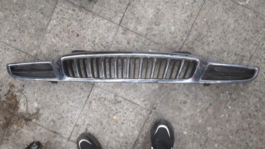 Atrapa Grill Daewoo Tacuma 03r chrome