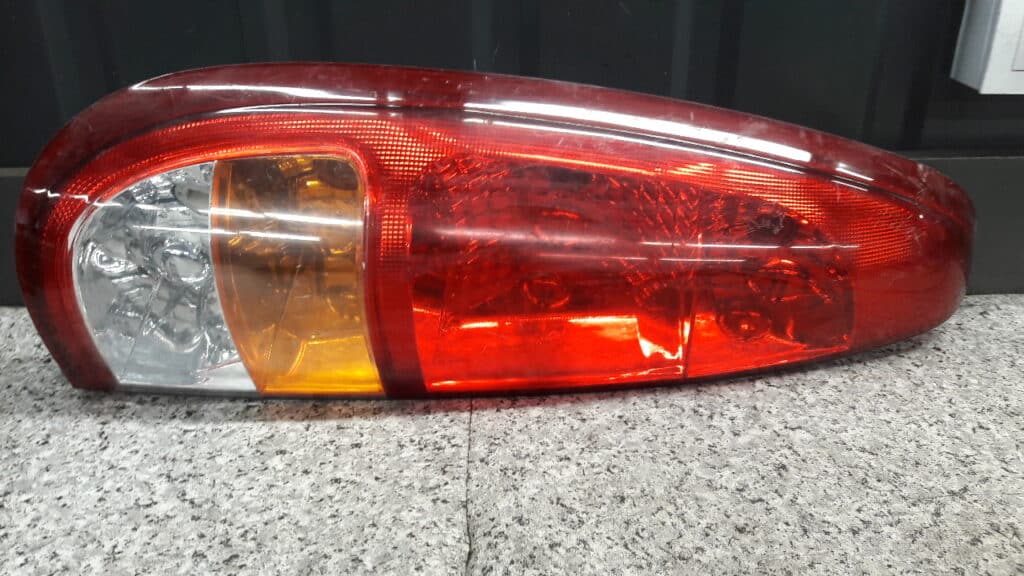 lampa lewy tł hyundai atos