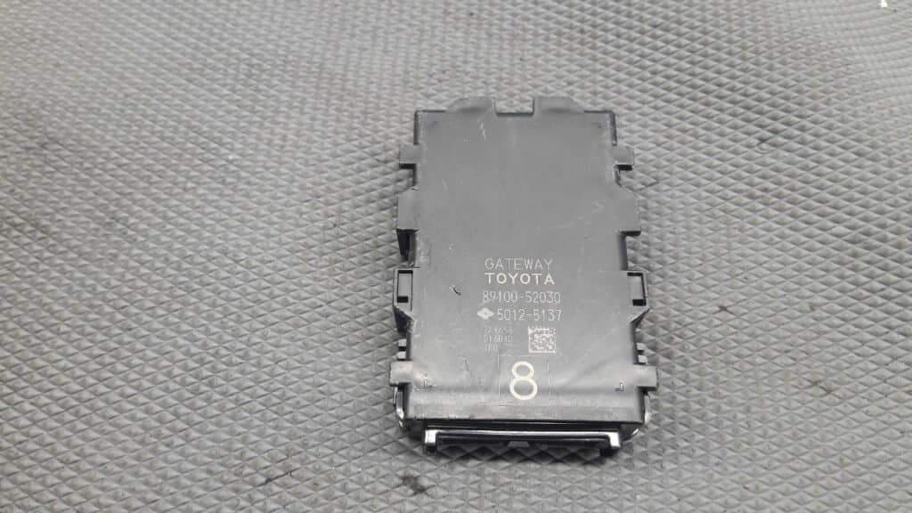 89100-52030 sterownik modul toyota YARIS III 1.5