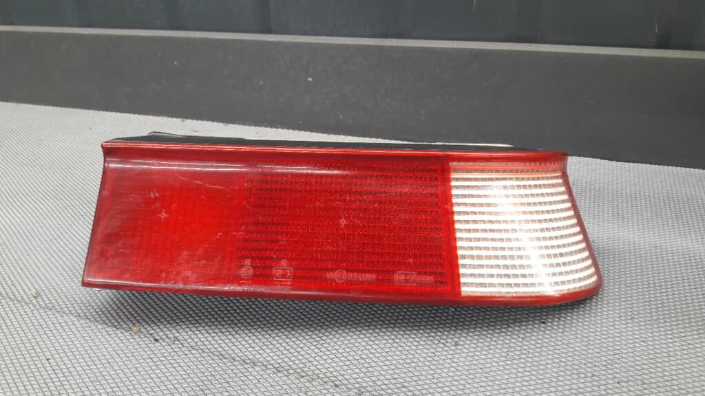 7r-0143080 Lampa prawy tyl alfa romeo 164