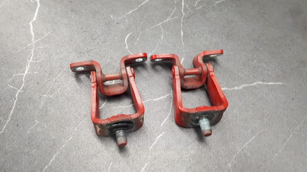 zawiasy tylnej klapy bagaznika vw polo 6r kpl
