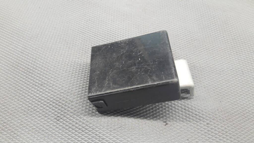 88650-1E370 modul asterownikl TOYOTA YARIS