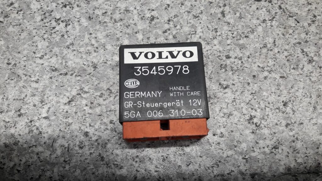 3545978 przekaznik pompy paliwa Volvo 850