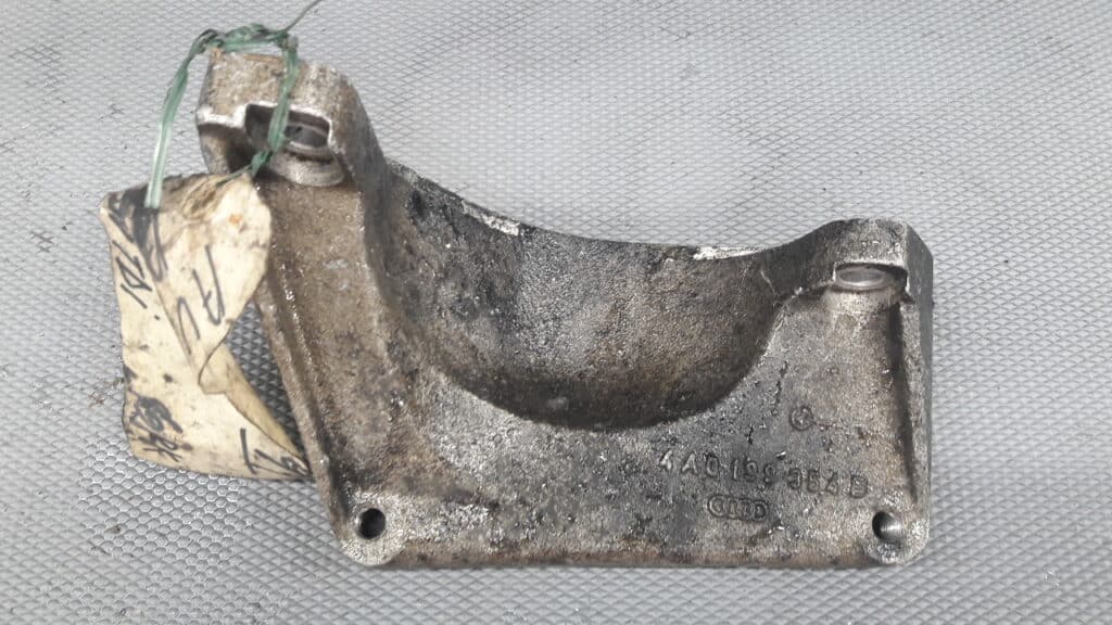4A0199354B lapa silnika prawa audi a6 c4 2.0