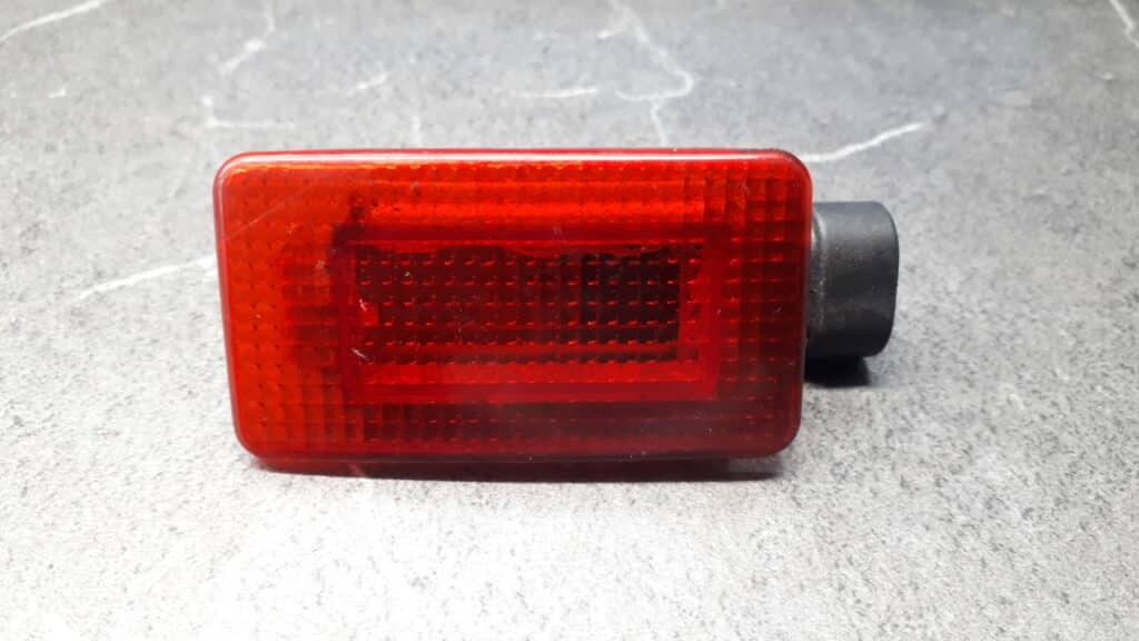 24426214 lampka drzwi opel vectra signum