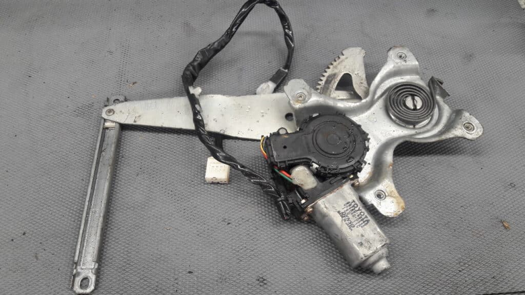 062040-0532 mechanizm szyb prawy tyl lexus rx