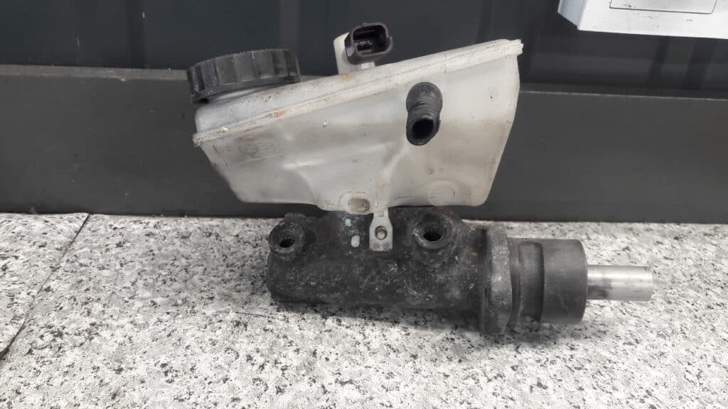 221573 pompa hamulcowa citroen jumpy bosch