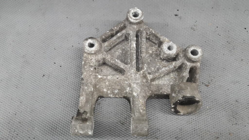 5063334 lapa silnika skzyni saab 9-5 1.9