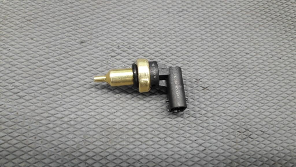 a0009052315 czujnik temperatury mercedes a254