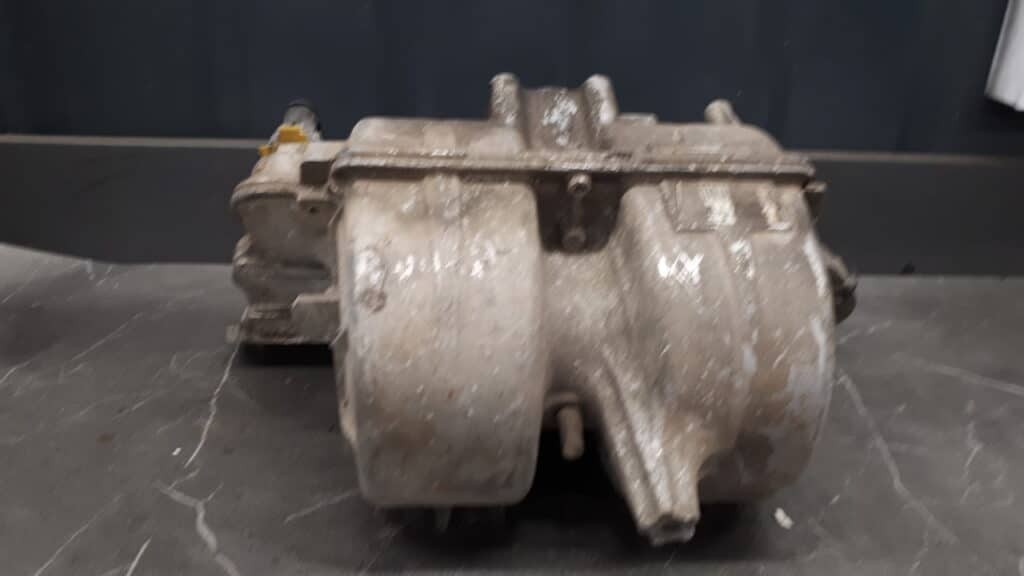 90530852 Kolektor Ssący Opel Astra G 1.6