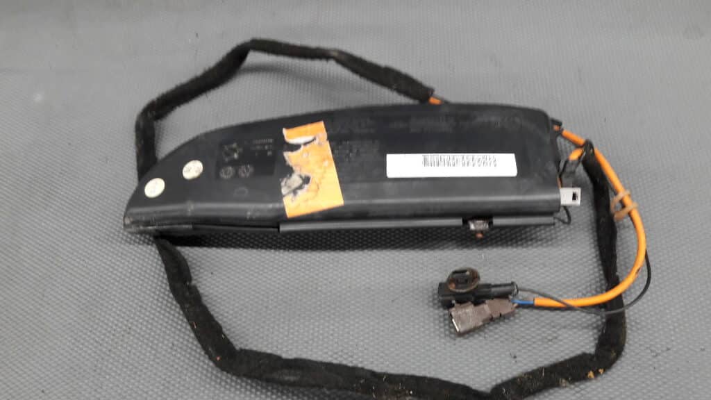 7700431143 poduszka fotela prawa renault scenic I