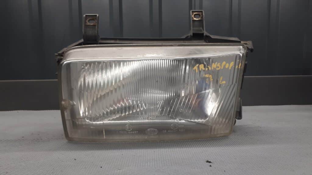 701941017 reflektor lewy TRANSPORTER T4