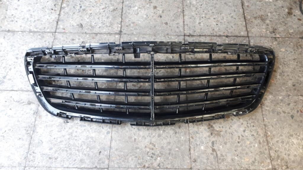 A22288000/0583 atrapa grill mercedes w222
