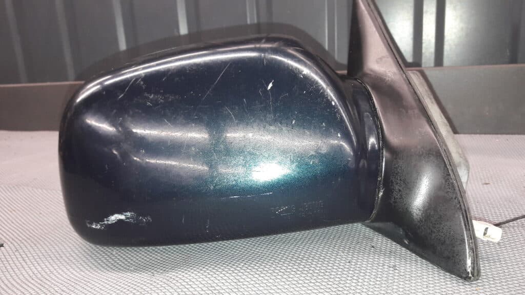 lusterko prawe HYUNDAI SONATA 94r zielone 3PIN