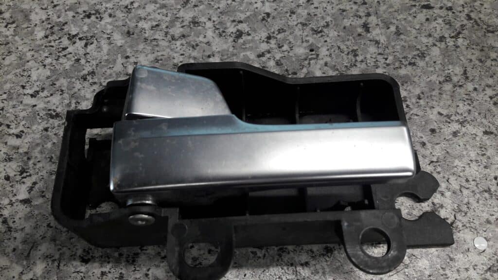 3M51R22601BA KLAMKA PRAWY TYL FOCUS MK2