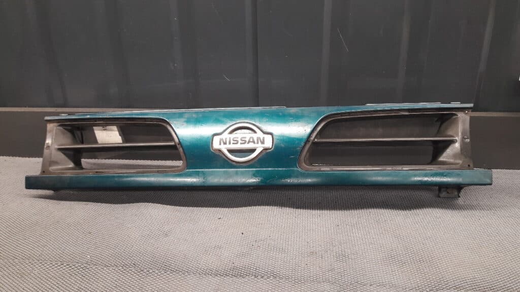 62310 atapa grill nissan primera p11 96r