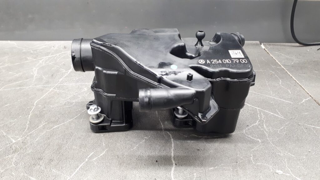 A2540107900 Separator oleju Mercedes w213 2.0 2.2 CDI