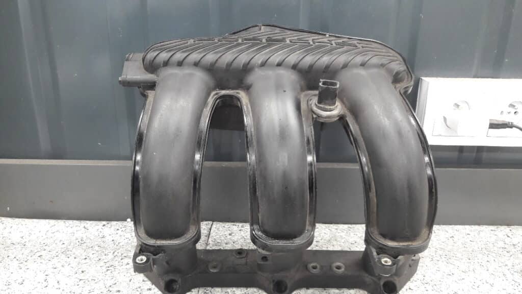 99611001503 kolektor ssacy lewy porsche boxster 986s