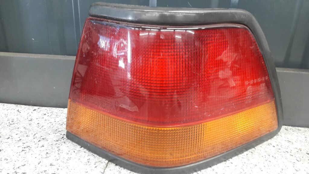 lampa prawy tyl daewoo espero 95r