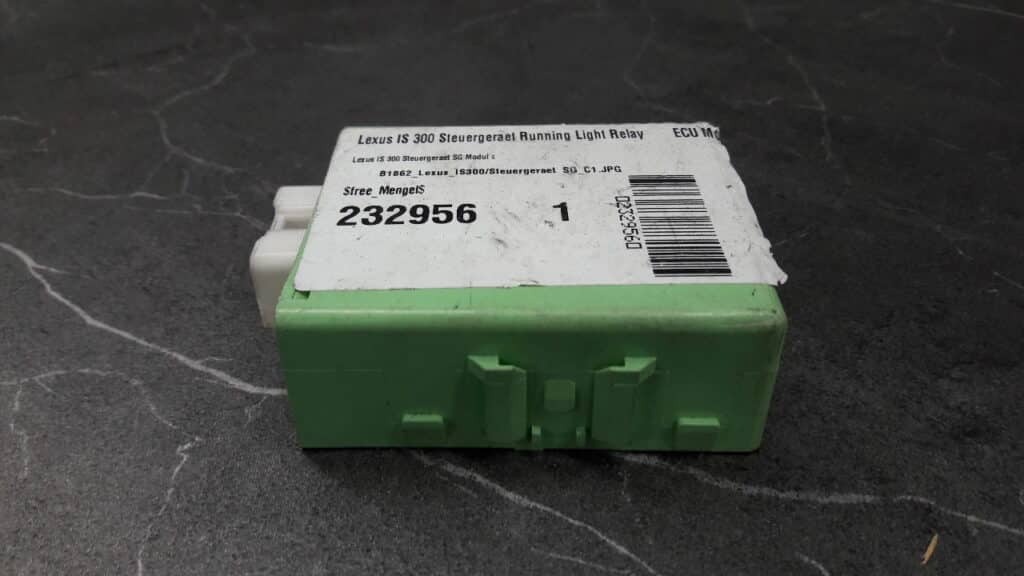 82810-53020 modul SWIATEL LEXUS IS 300