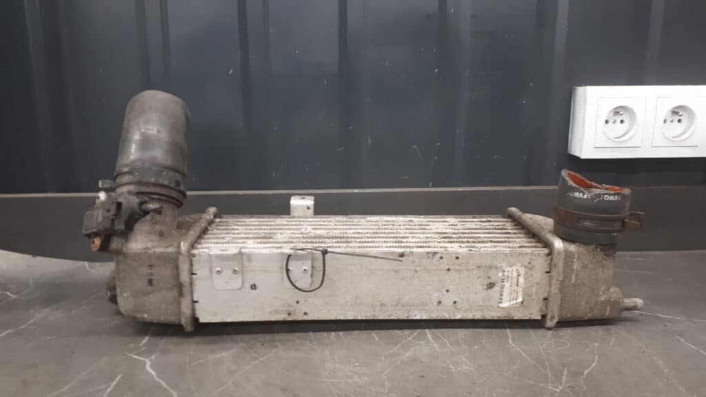 28270-2a610 Intercooler Chłodnica Powietrz Kia Ceed I 1.6