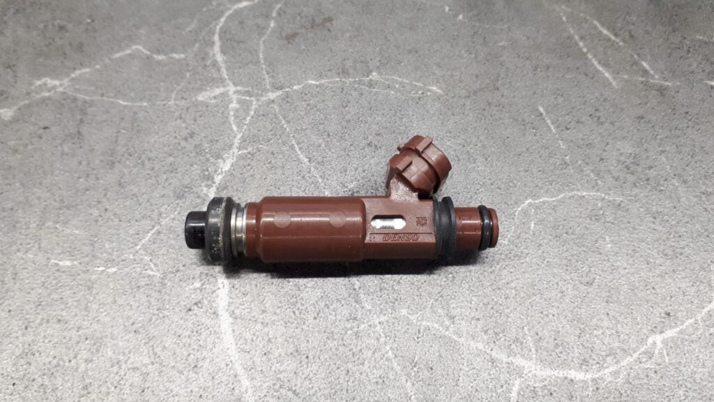 denso 3990 wtryskiwacz suzuki liana 1.6 16v