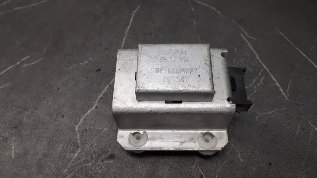 9517814 rezystor ogrzewania saab 9000 2.0 86r