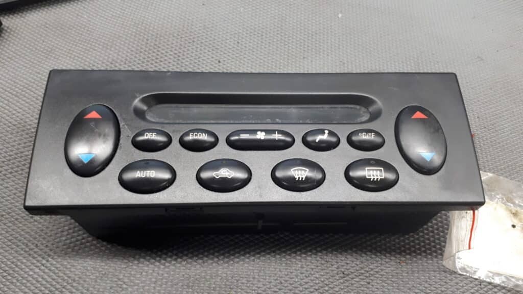 mf1464308910 panel klimatyzacji rover 75