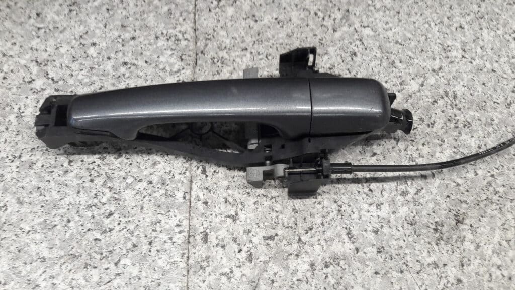 30663865 klamka drzwi prawy tyl volvo v50