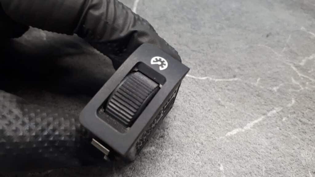 61318352216 przelacznik regulacji oswietlenia bmw e38