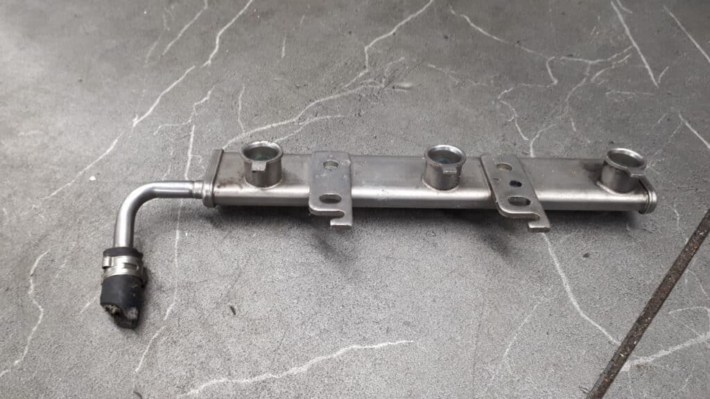 a2c53093658 listwa wtryskowa smart fortwoo 09r 1.0