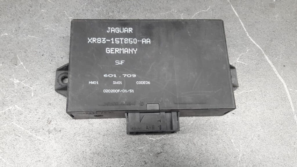 XR83-15T850-AA Modul parkowania Jaguar S-Type