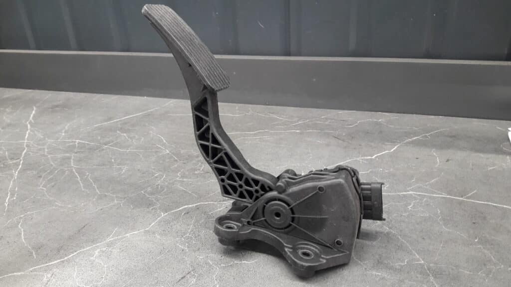 071004J0045 pedal gazu POTENCJOMETR HYUNDAI I30