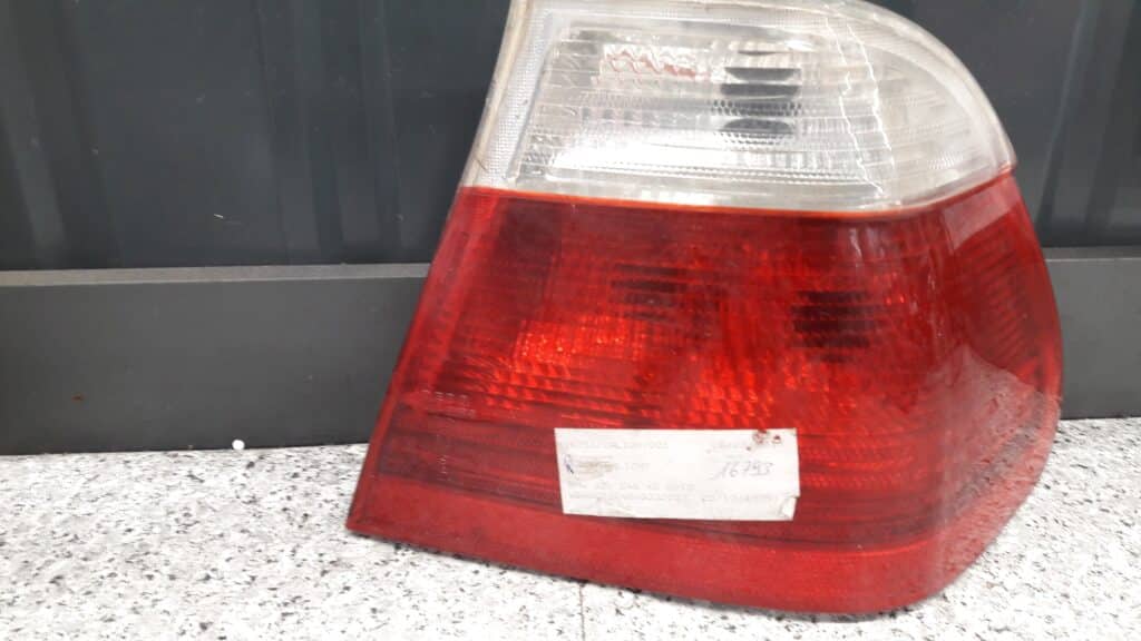 lampa prawa bmw e46 sedan 1999