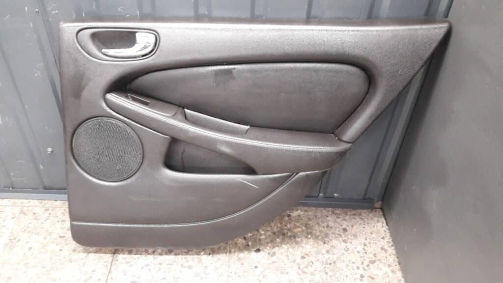 boczek drzwi prawy tyl jaguar x-type