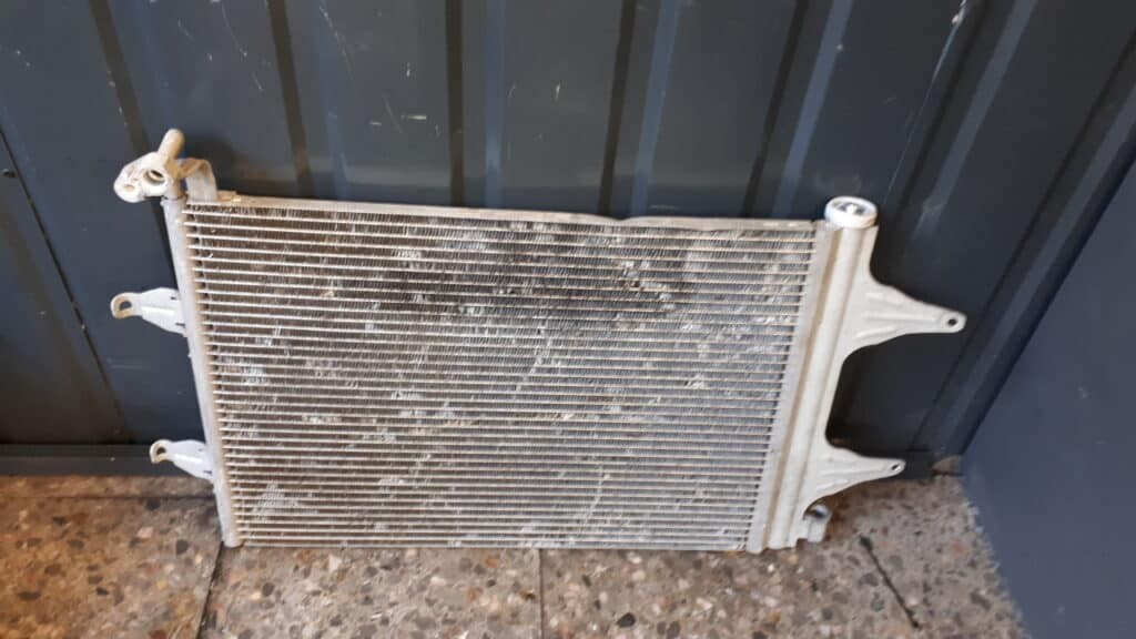 6Q0820411K chlodnica klimatyzacji seat ibiza III