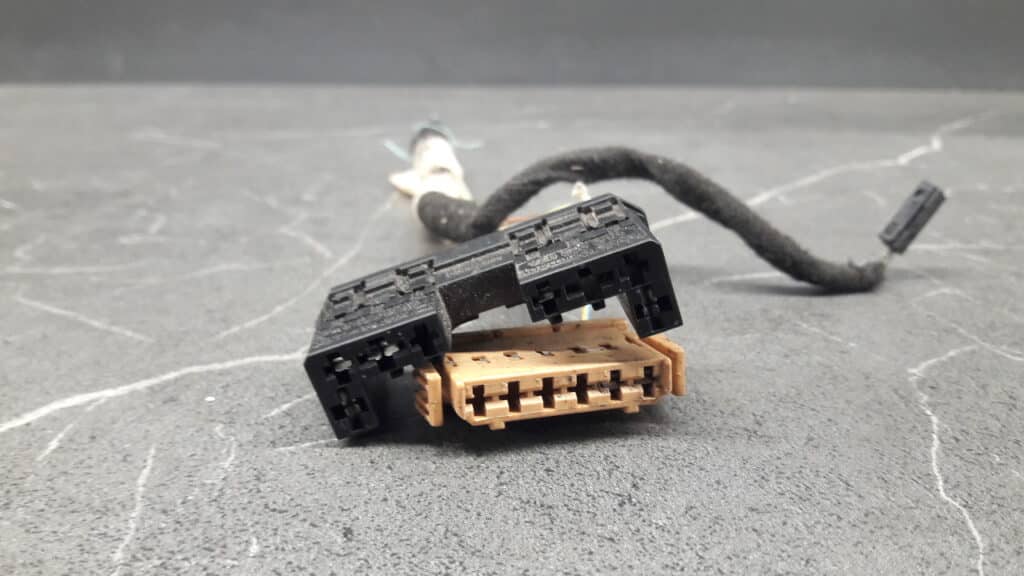 8L0972974 kostka elektryczna wtyczka VW Audi