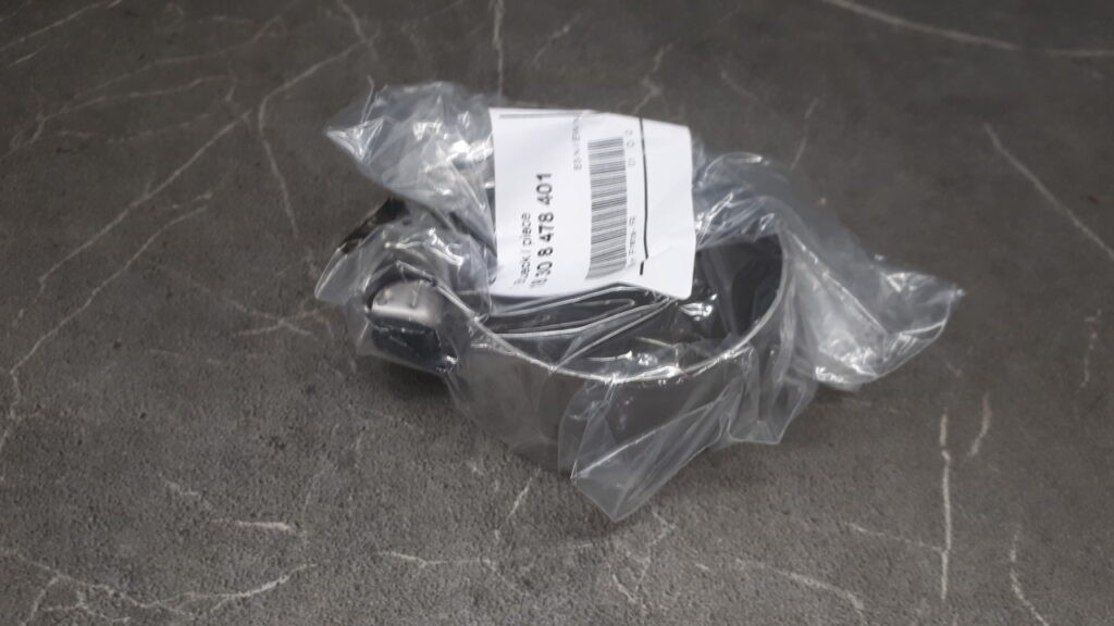 8478401 Opaska Obejma Katalizatora Bmw G01 G02