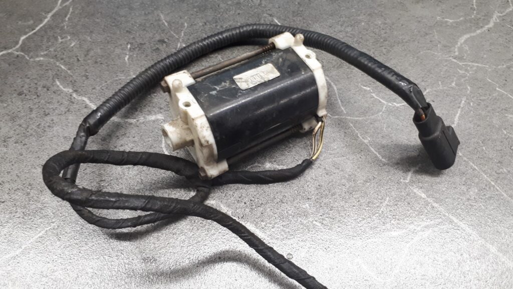 96bb14547fa silniczek regulacji fotela mondeo mk2
