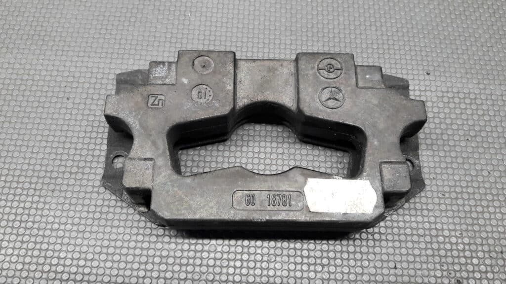 6018781 stabilizator kolumny W168