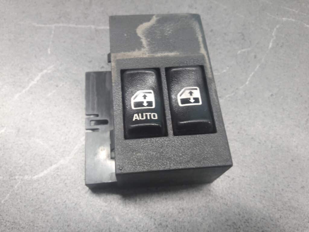 10221254 PANEL szyb lewy przod pontiac trans sport