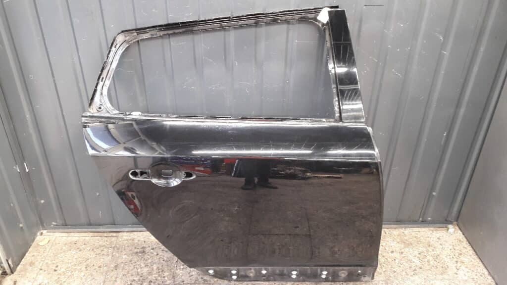 drzwi prawy tyl renault megane III kombi tegne