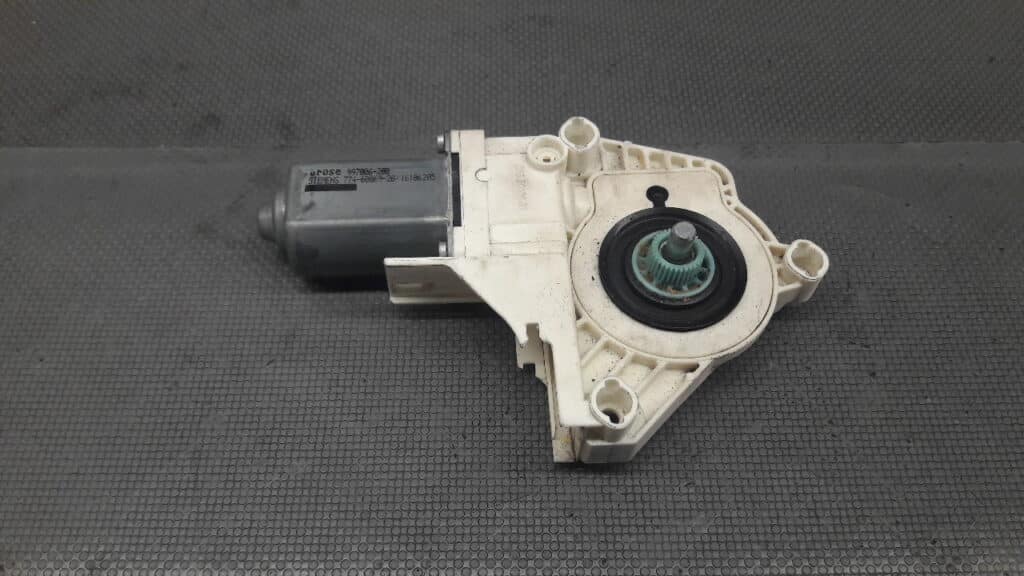 997006-200 silniczek szyby prawy tyl Audi A6 C6 6PIN