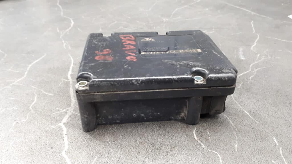 10.0946-1602 sterownik pompy abs  fiat bravo I 98r