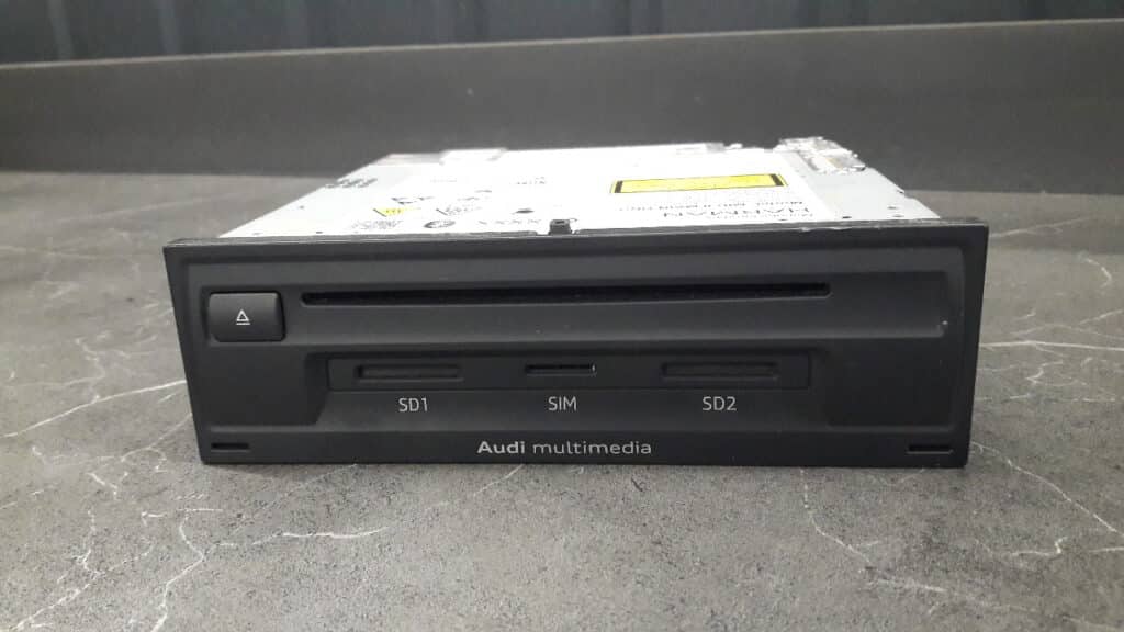 4M0035035A Nawigacja mini sim Audi Q7