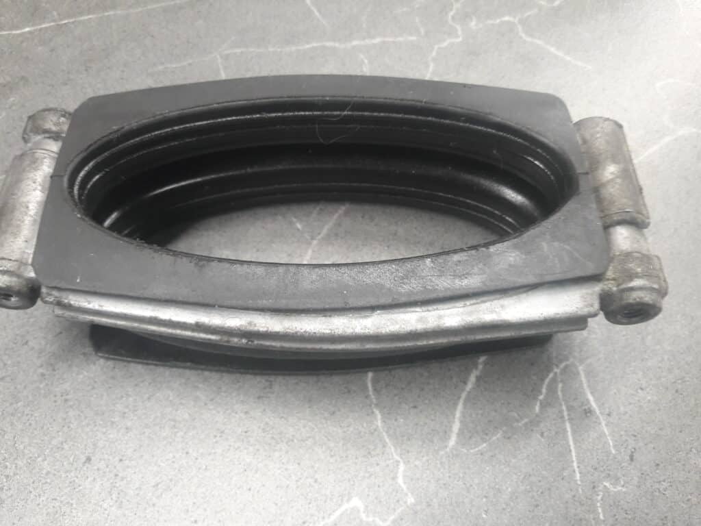 151532 guma przewod  INTERCOOLERA MINI R50