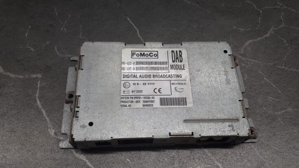 6h52-19c032-ab modul audio jaguar x-type