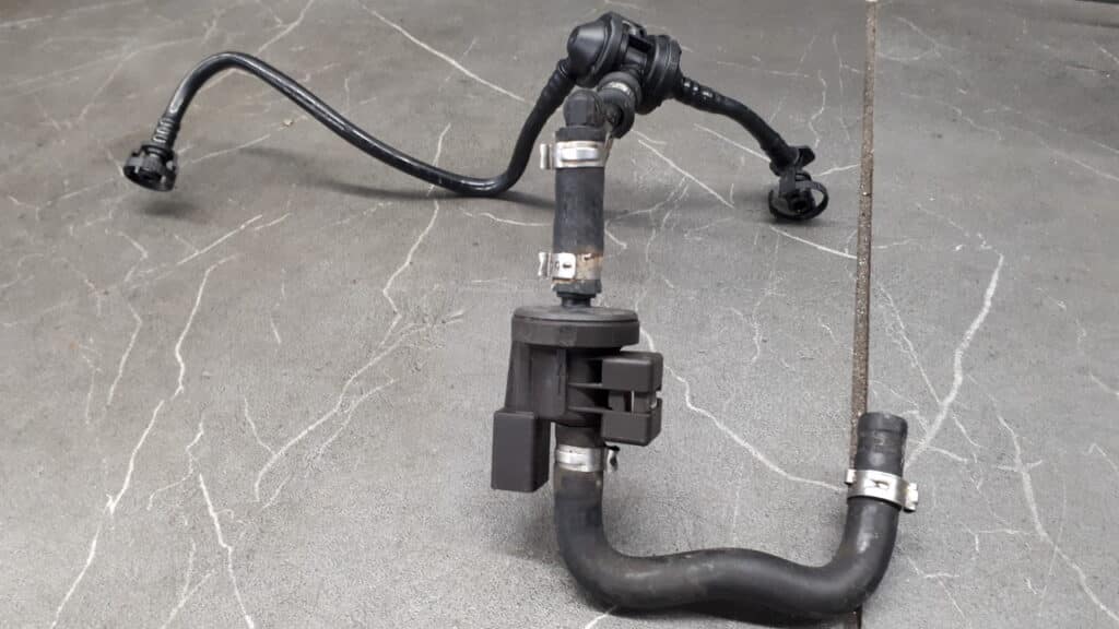 06F133529C Przewod podcisnienia AUDI A4 A6 B7 2.0TFSI