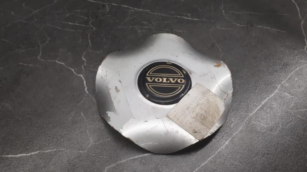 dekielek volvo 850