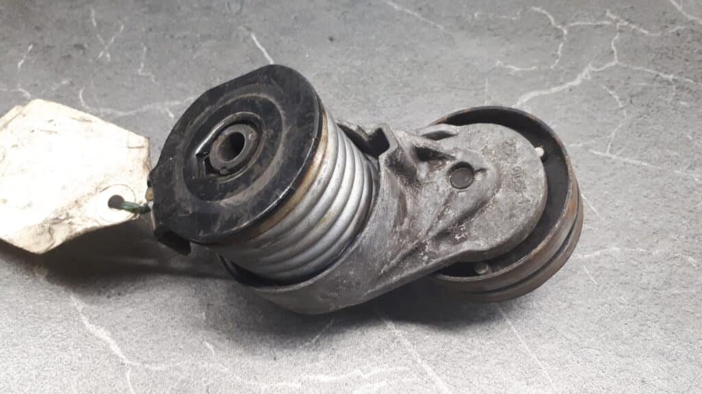 897184929 napinasz paska rolka astra corsa II .17